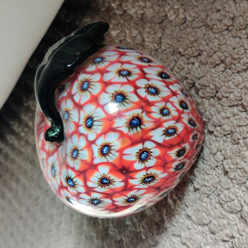 Murano Milford glass blown apple